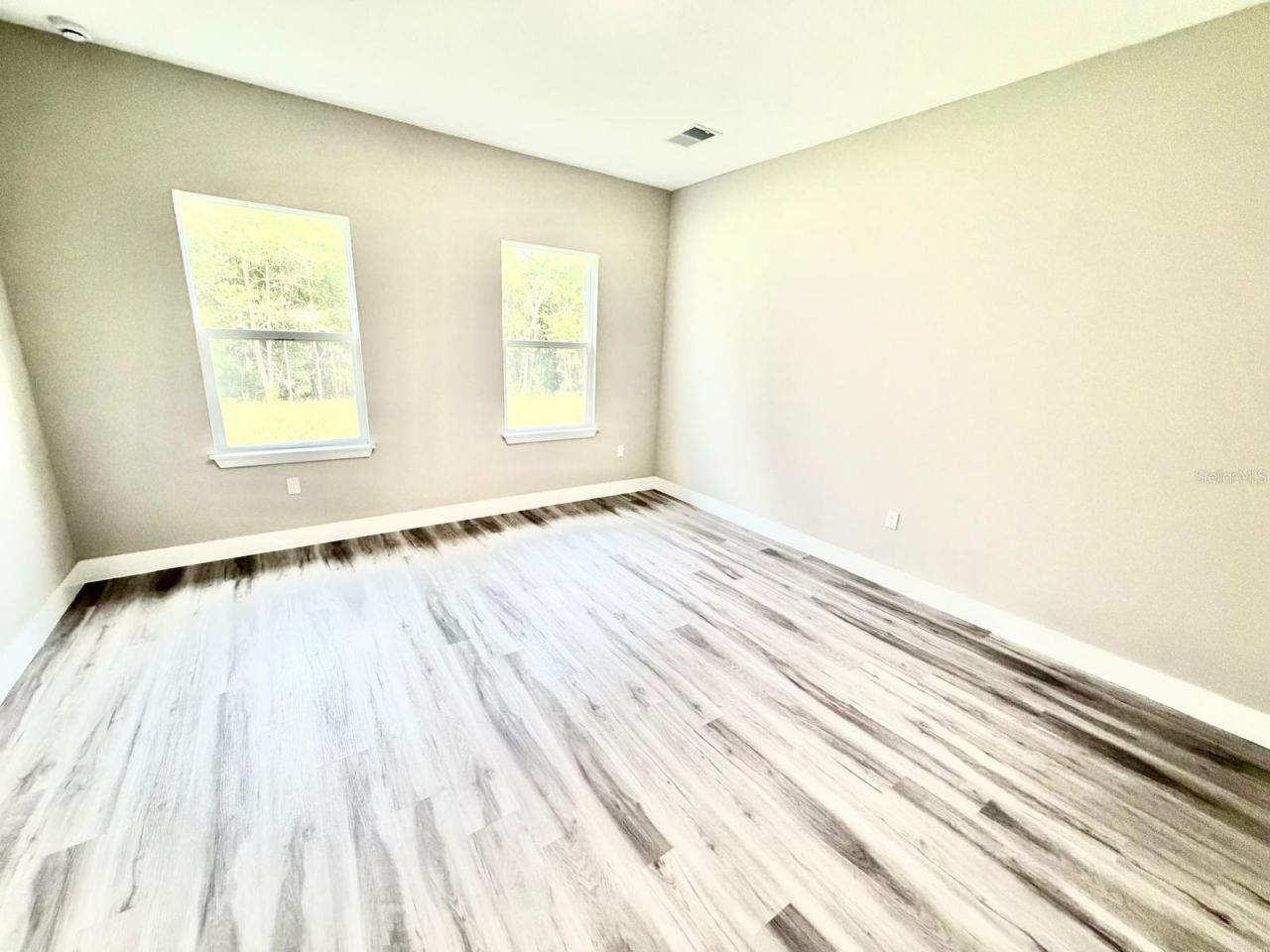 1864 W Roseboro Drive , Citrus Springs, FL 34434 Photo