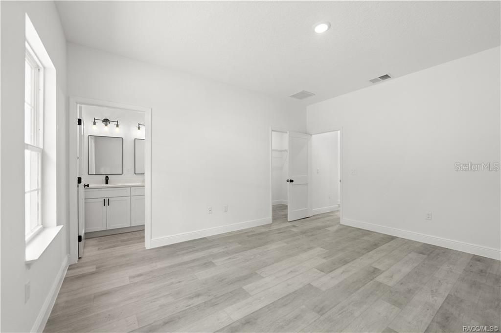 6097 N Darlington Drive , Citrus Springs, FL 34434 Photo