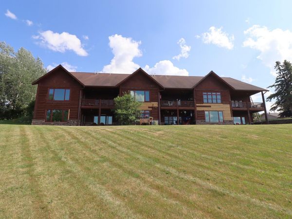 2729 Lake Shore Drive E, Unit 4, Ashland, WI 54806