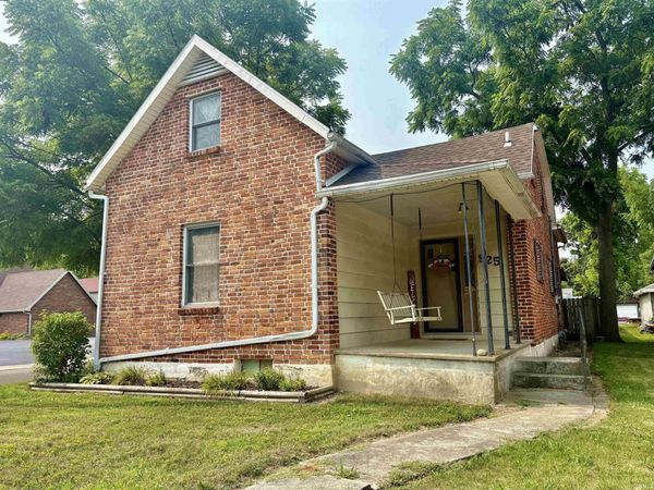 925 W Washington Street, Bluffton, IN 46714