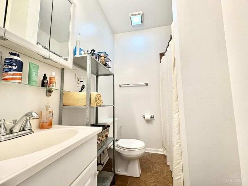 210 Dorsey Street, Cincinnati, OH 45202 Photo 8