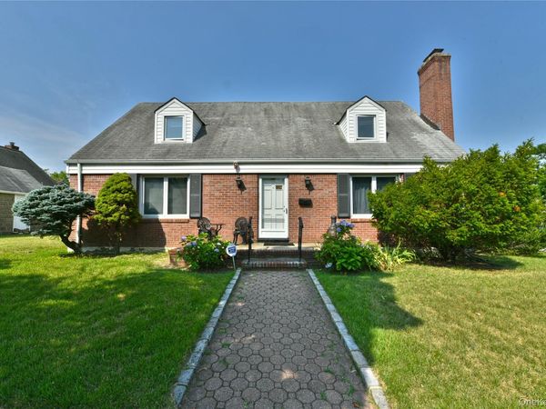 18418 69th Avenue , Fresh Meadows, NY 11365