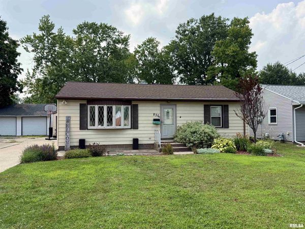 830 OLIVE Street, Galesburg, IL 61401