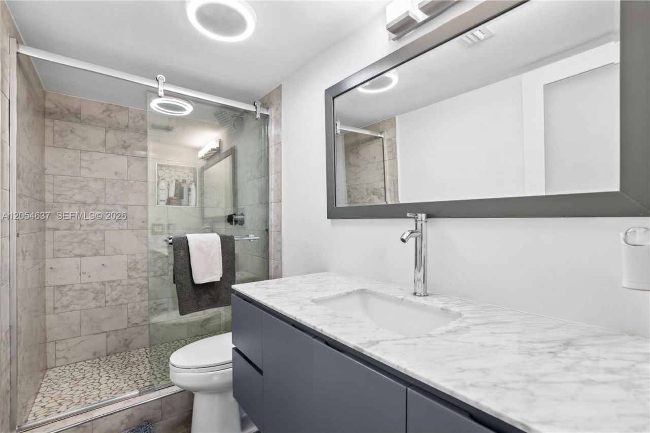 2886 NE 25th St , Fort Lauderdale, FL 33305 Photo