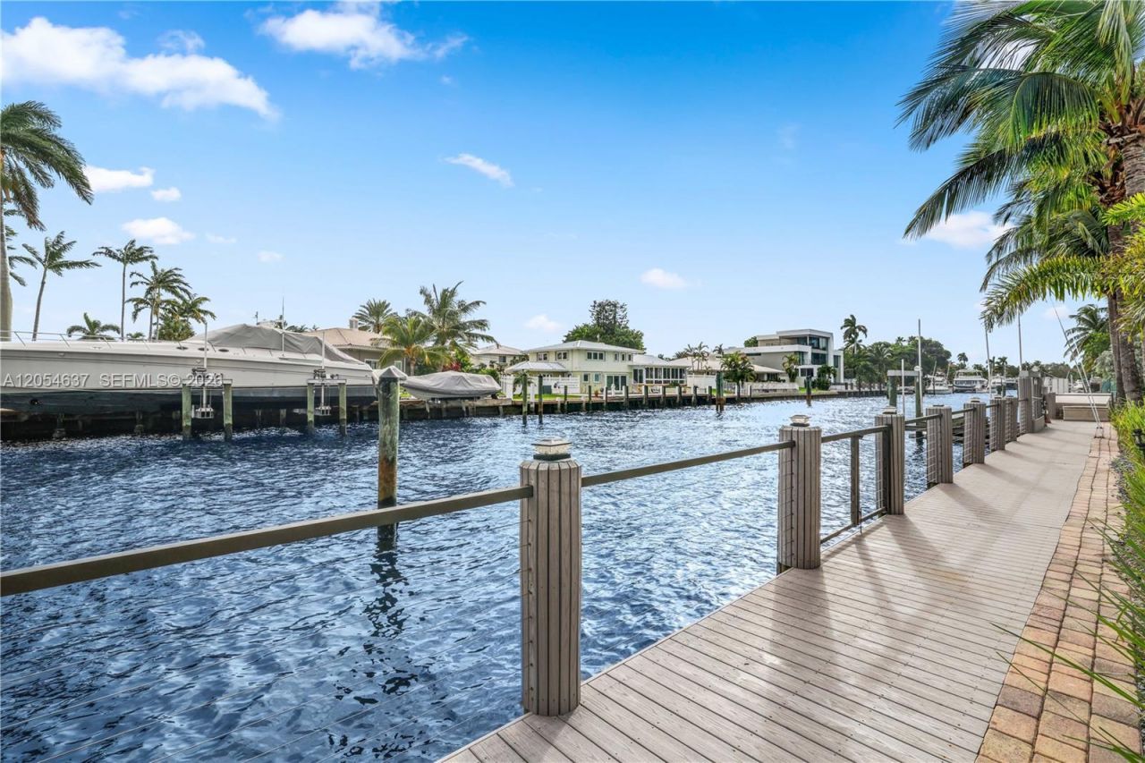 2886 NE 25th St , Fort Lauderdale, FL 33305 Photo