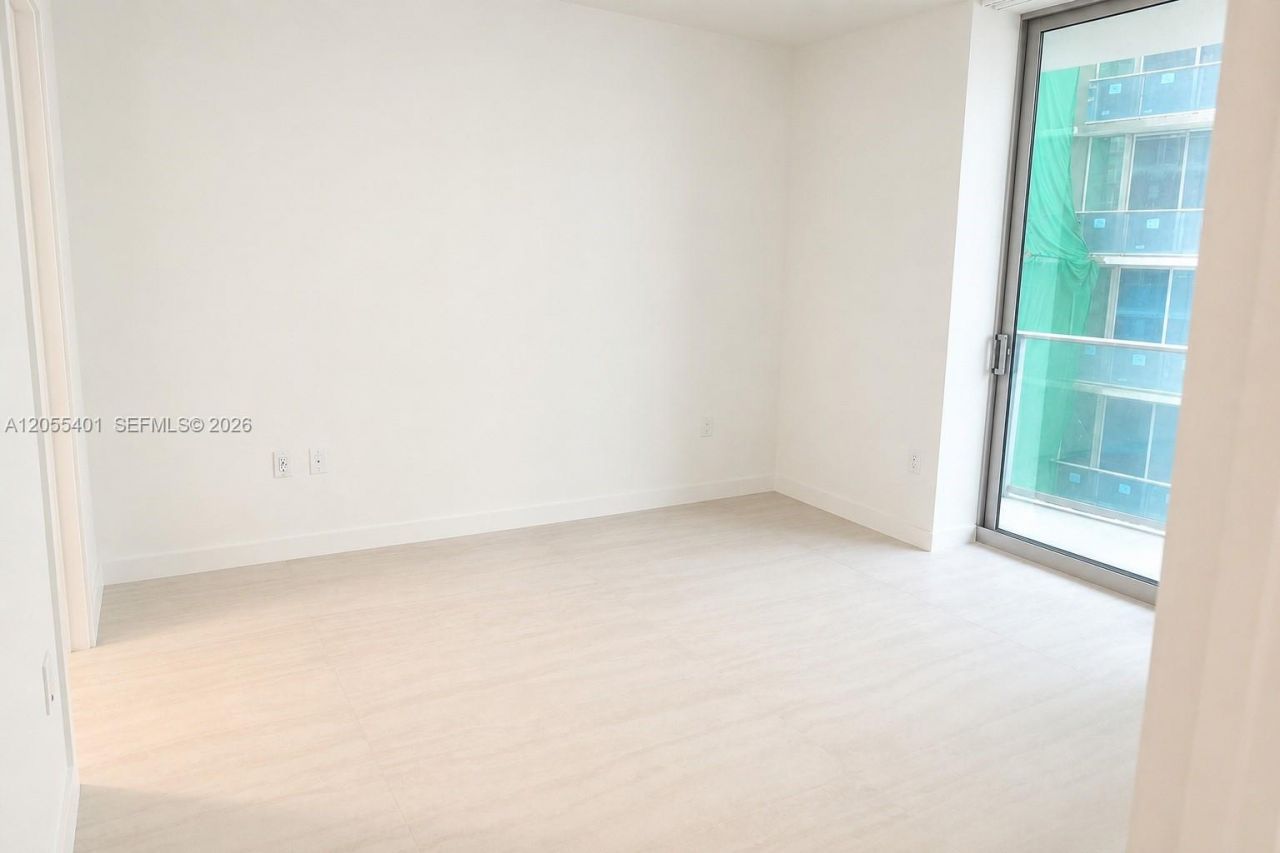 77 SE 5th St , Unit 2005, Miami, FL 33131 Photo
