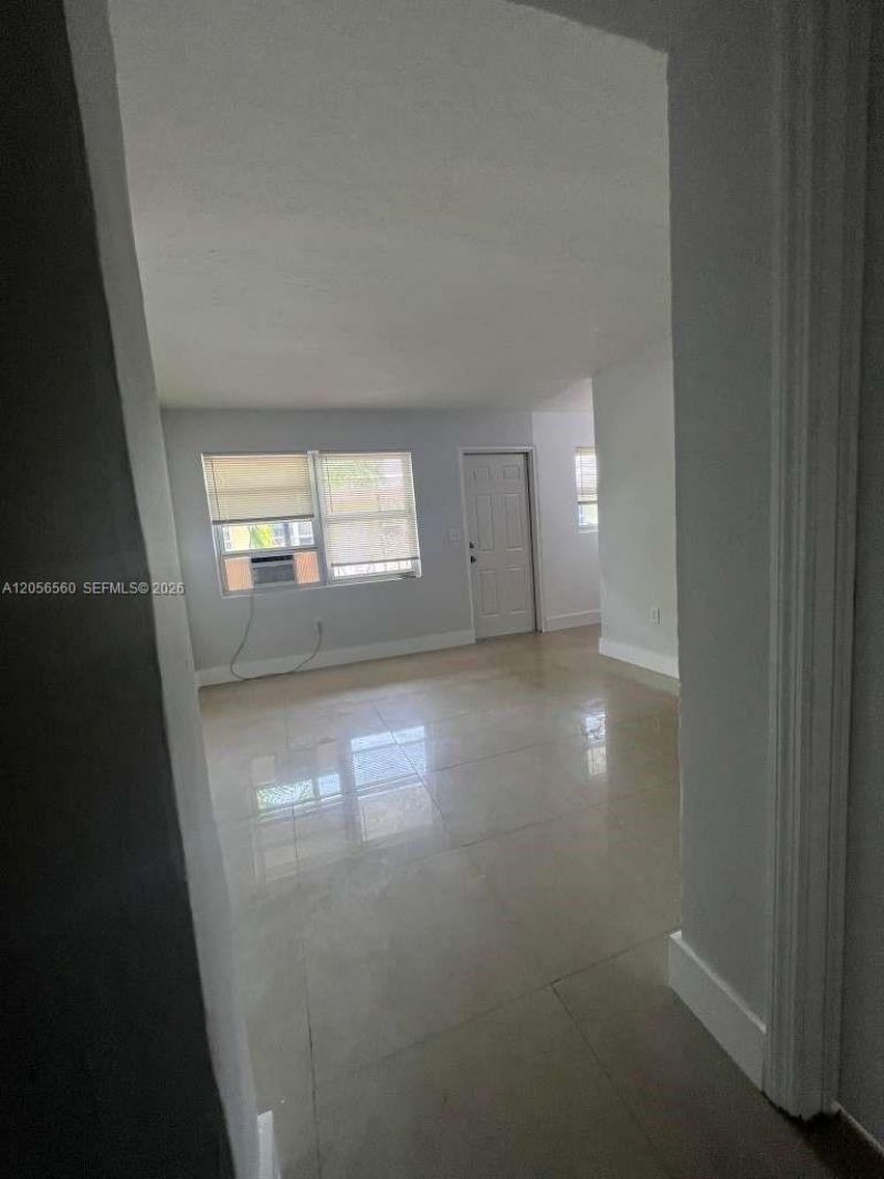 1281 NW 60th St , Unit 5, Miami, FL 33142 Photo