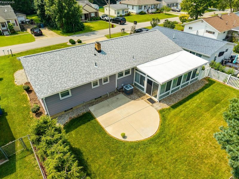 429 Morton Road, Vermilion, OH 44089 Photo 7