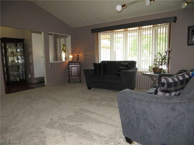 5477 Dorothy Drive, North Olmsted, OH 44070 Photo 17