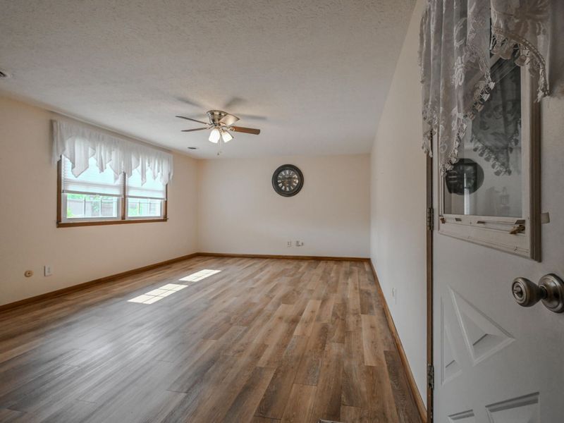 5326 W Ridgewood Road, Springfield, OH 45503 Photo 16