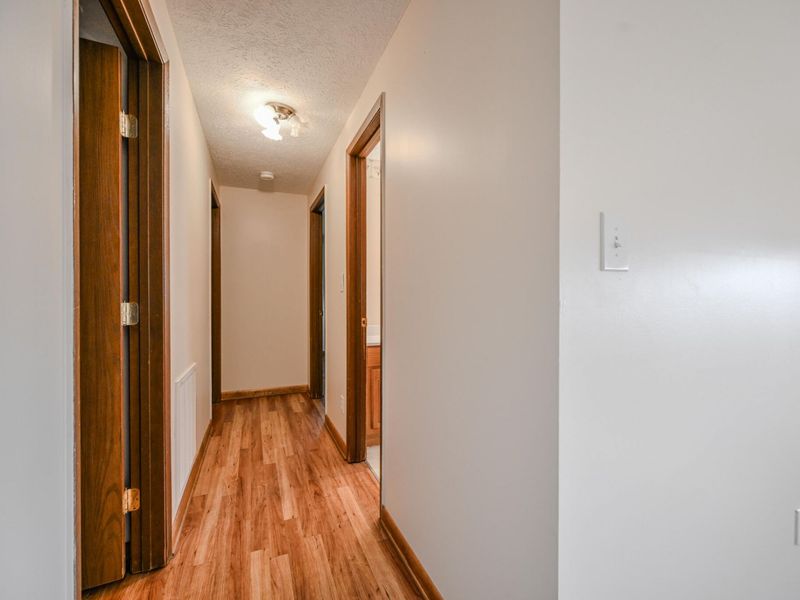 5326 W Ridgewood Road, Springfield, OH 45503 Photo 18