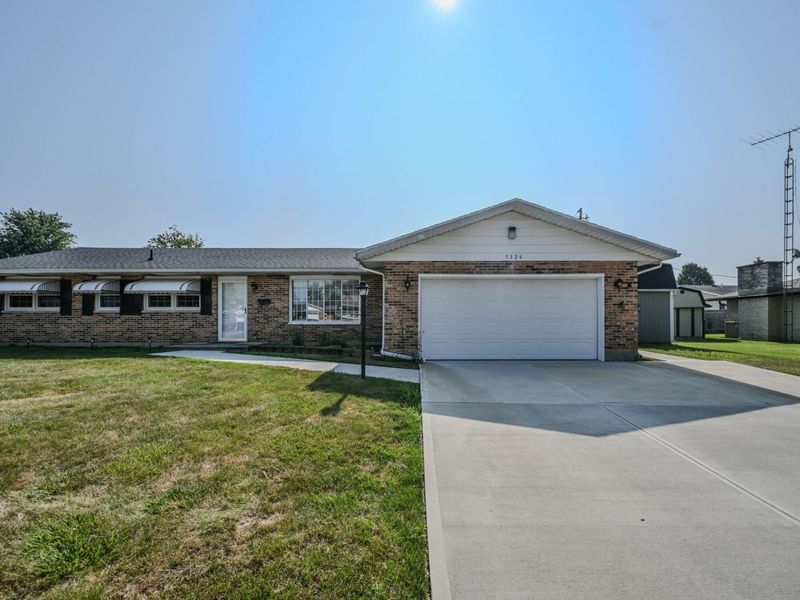 5326 W Ridgewood Road, Springfield, OH 45503 Photo 2