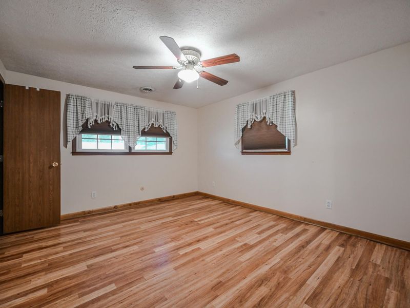 5326 W Ridgewood Road, Springfield, OH 45503 Photo 24
