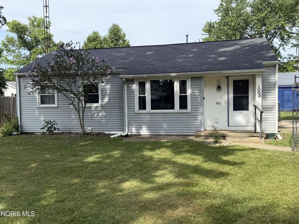 1003 Michigan Street, Napoleon, OH 43545