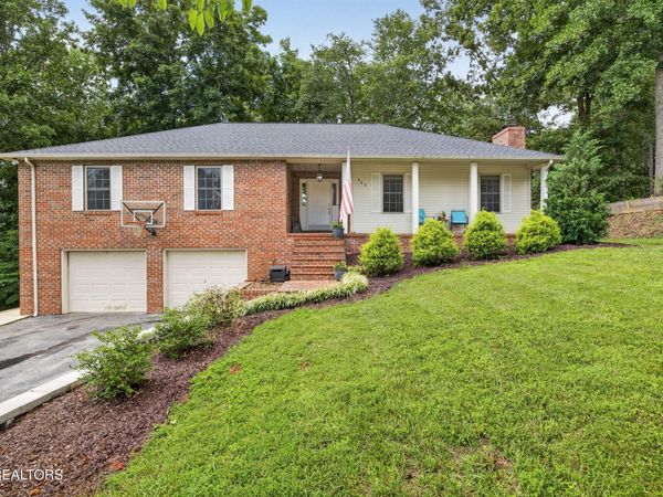 864 Spring Valley Rd, Cookeville, TN 38501