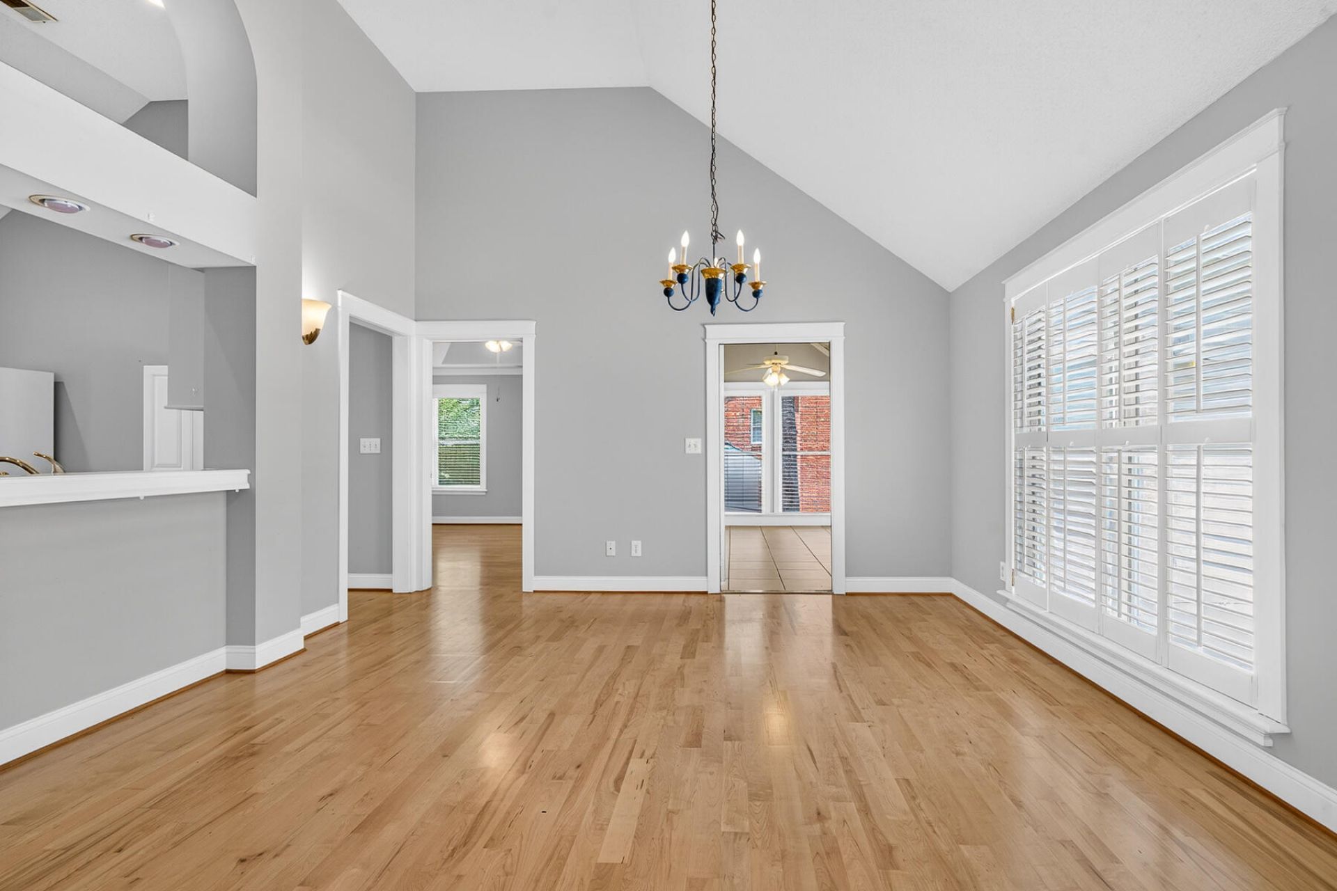 200 Castle Harbor Drive Photo 14