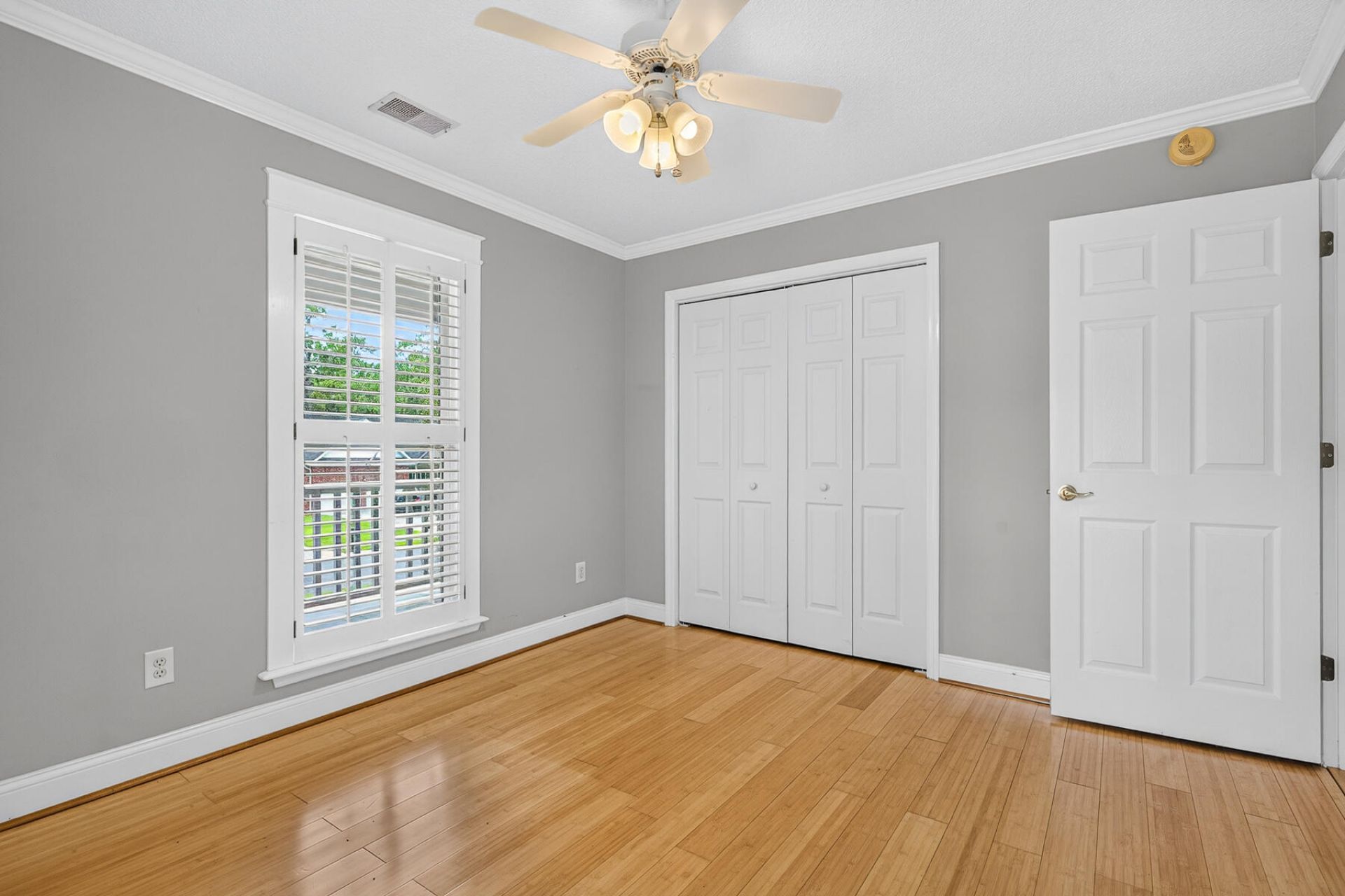200 Castle Harbor Drive Photo 26