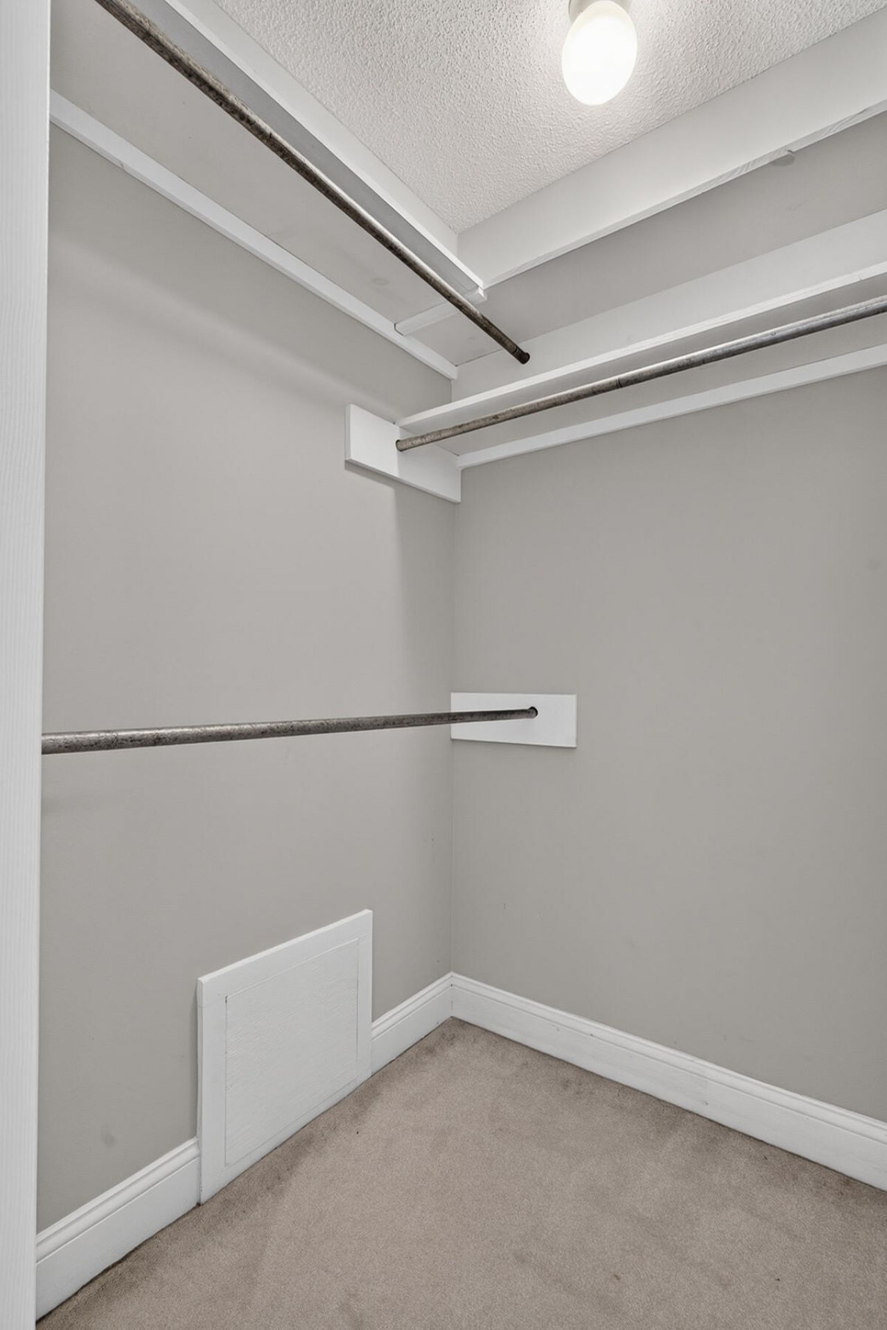 200 Castle Harbor Drive Photo 35