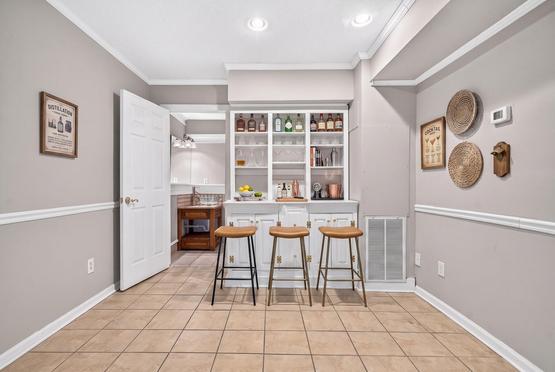 200 Castle Harbor Drive Photo 37