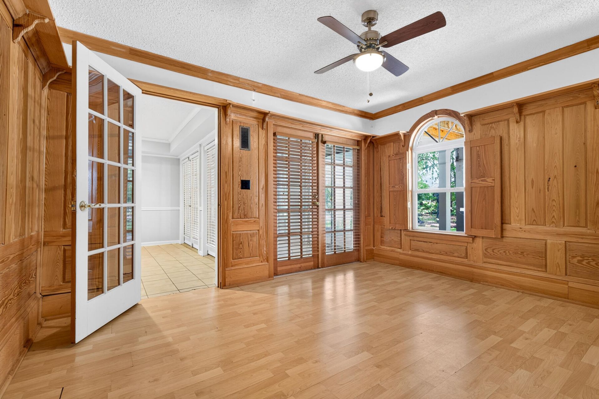 200 Castle Harbor Drive Photo 44