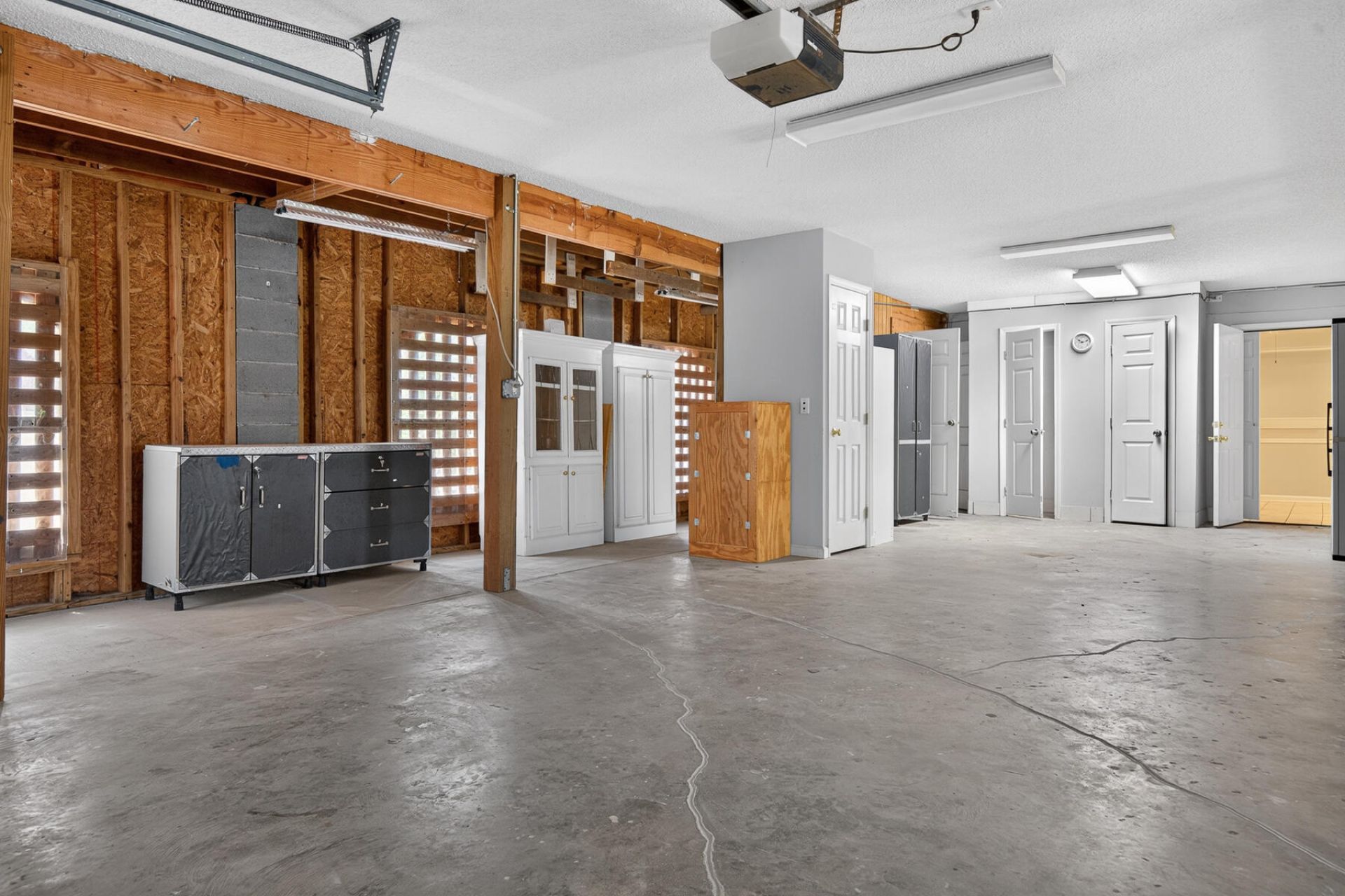 200 Castle Harbor Drive Photo 49