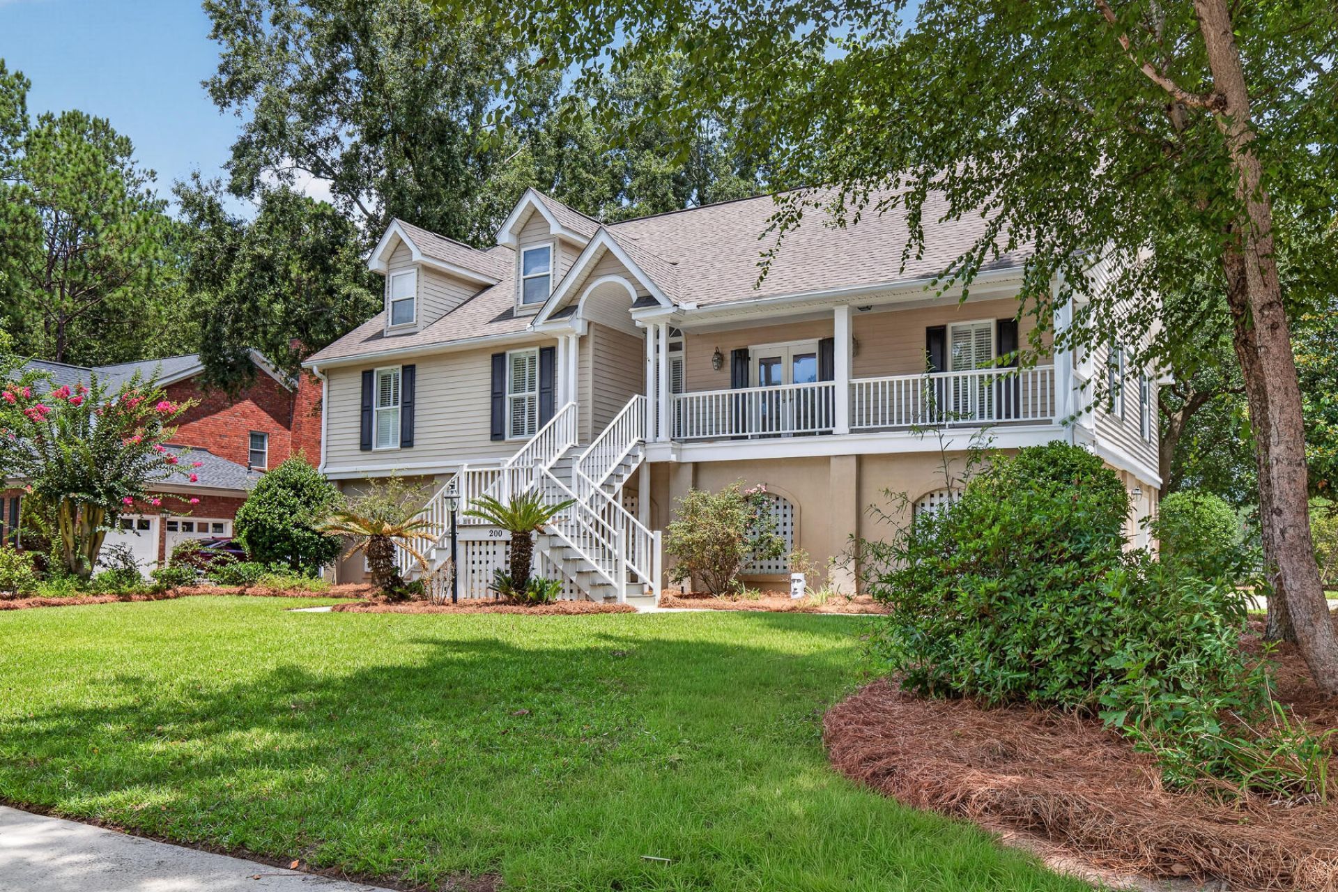 200 Castle Harbor Drive Photo 6