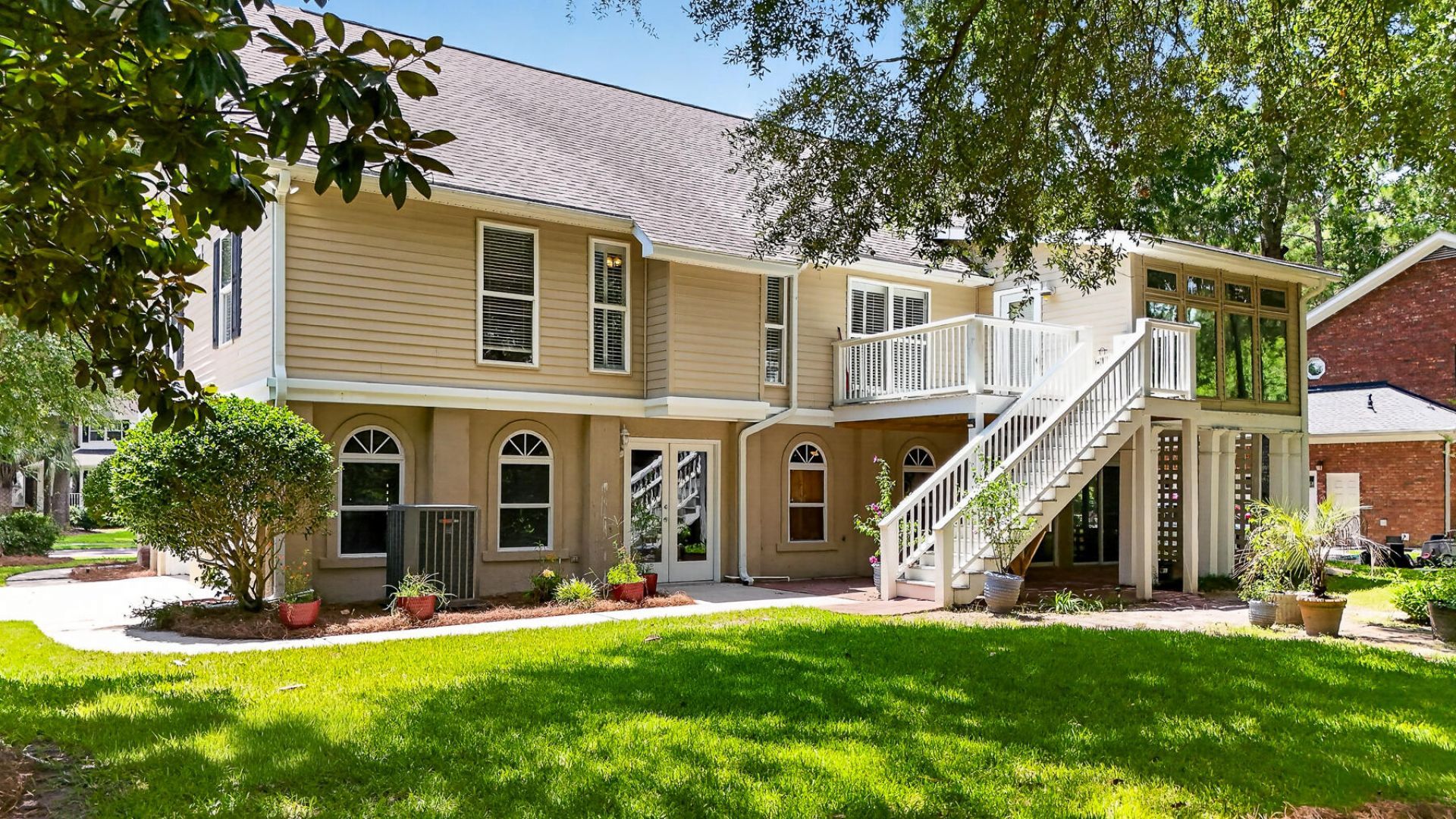 200 Castle Harbor Drive Photo 73