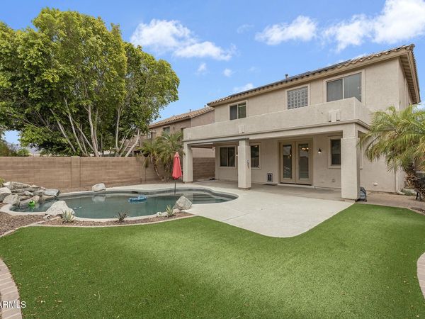 18027 W SUNNYSLOPE Lane, Waddell, AZ 85355