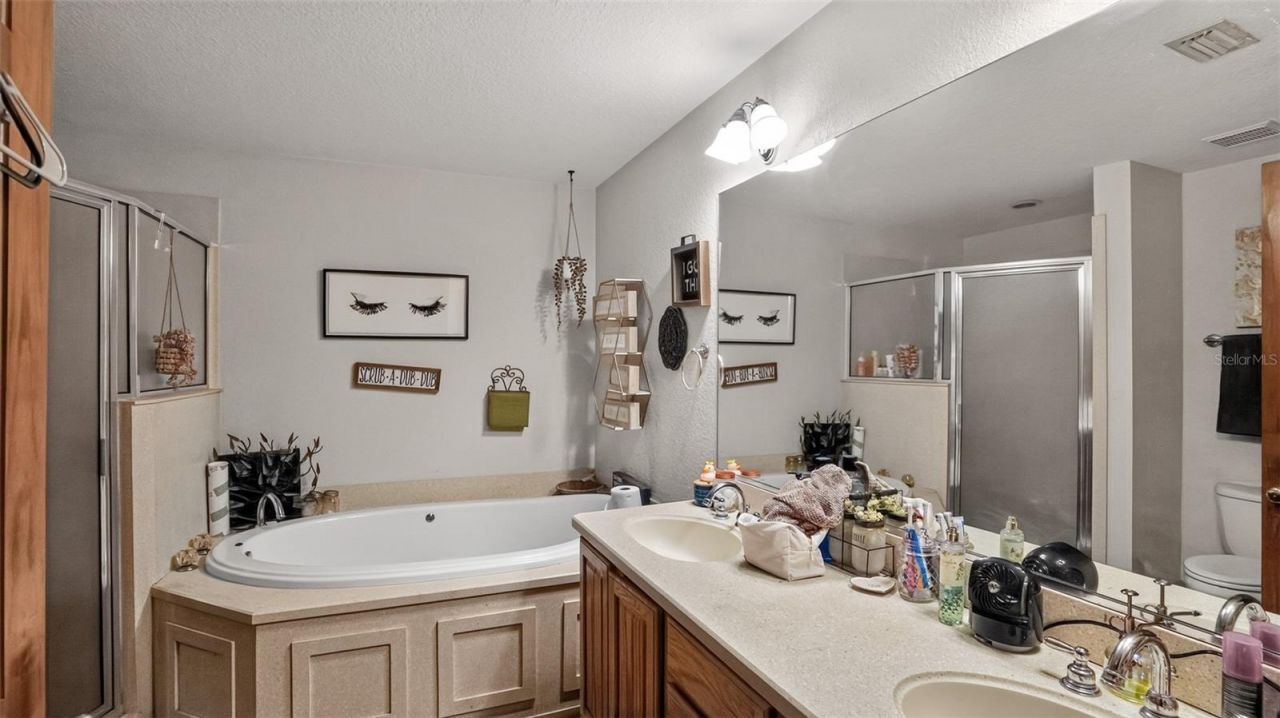 706 Murray Circle , Lady Lake, FL 32159 Photo