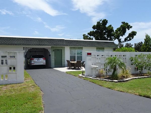 7868 40TH AVENUE N, Unit 7868, ST PETERSBURG, FL 33709