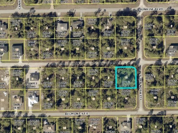 1026 BARCELONA STREET E, LEHIGH ACRES, FL 33974