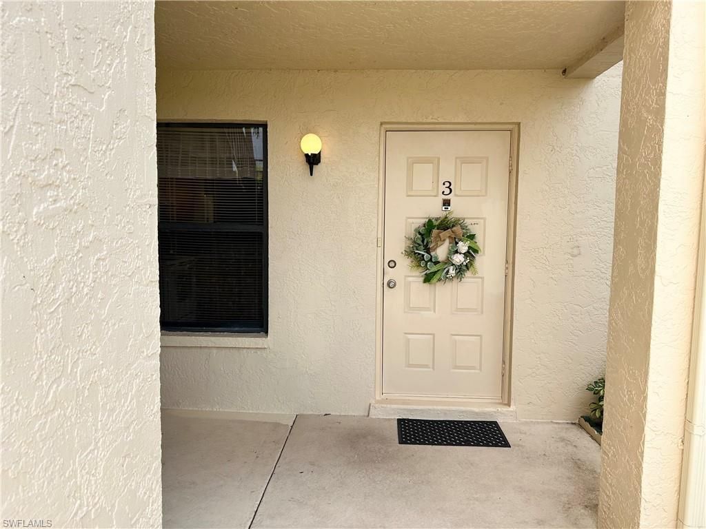 8534 Charter Club Cir, Unit 3, Fort Myers, FL 33919 Photo
