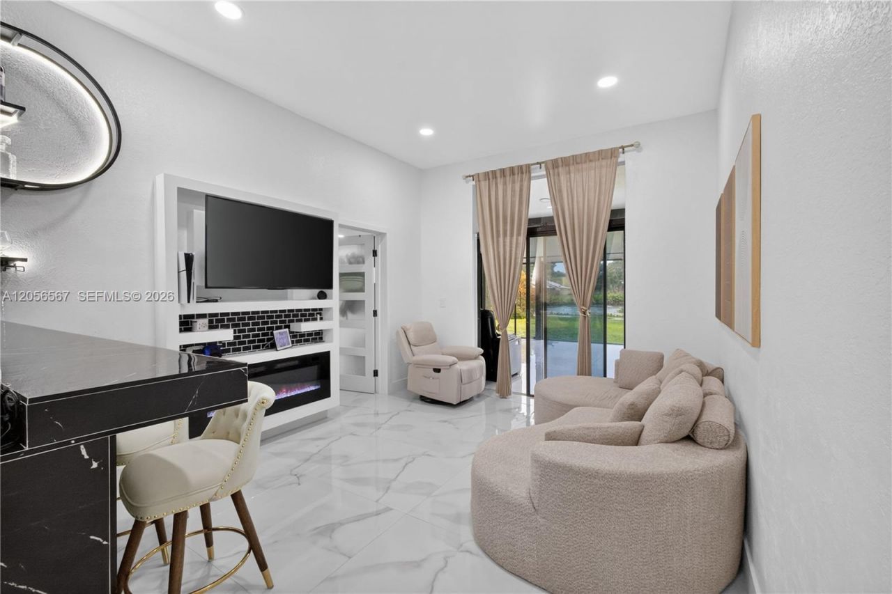 2275 SW 81st Ave, Unit 130, Davie, FL 33324 Photo