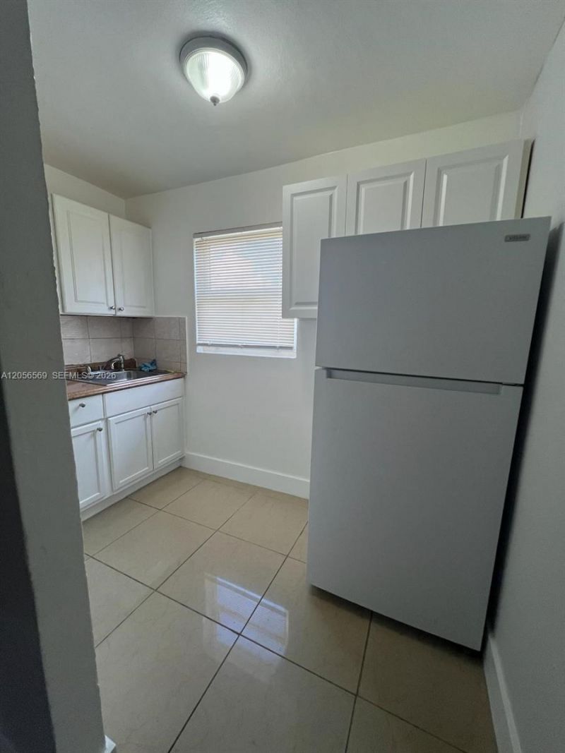 1281 NW 60th St , Unit 6, Miami, FL 33142 Photo
