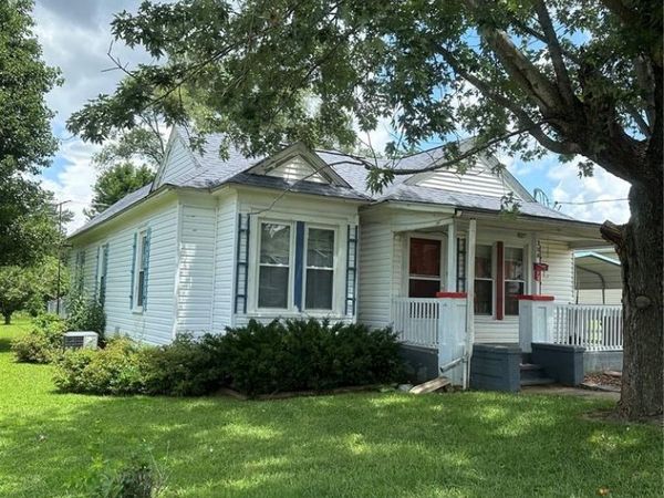 308 Lewis Street , Park Hills, MO 63601