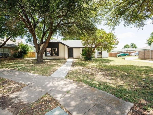 2437 Trenton Circle , Mesquite, TX 75150