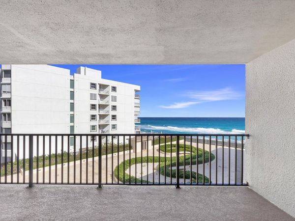 3610 S OCEAN Boulevard, Unit 310, South Palm Beach, FL 33480