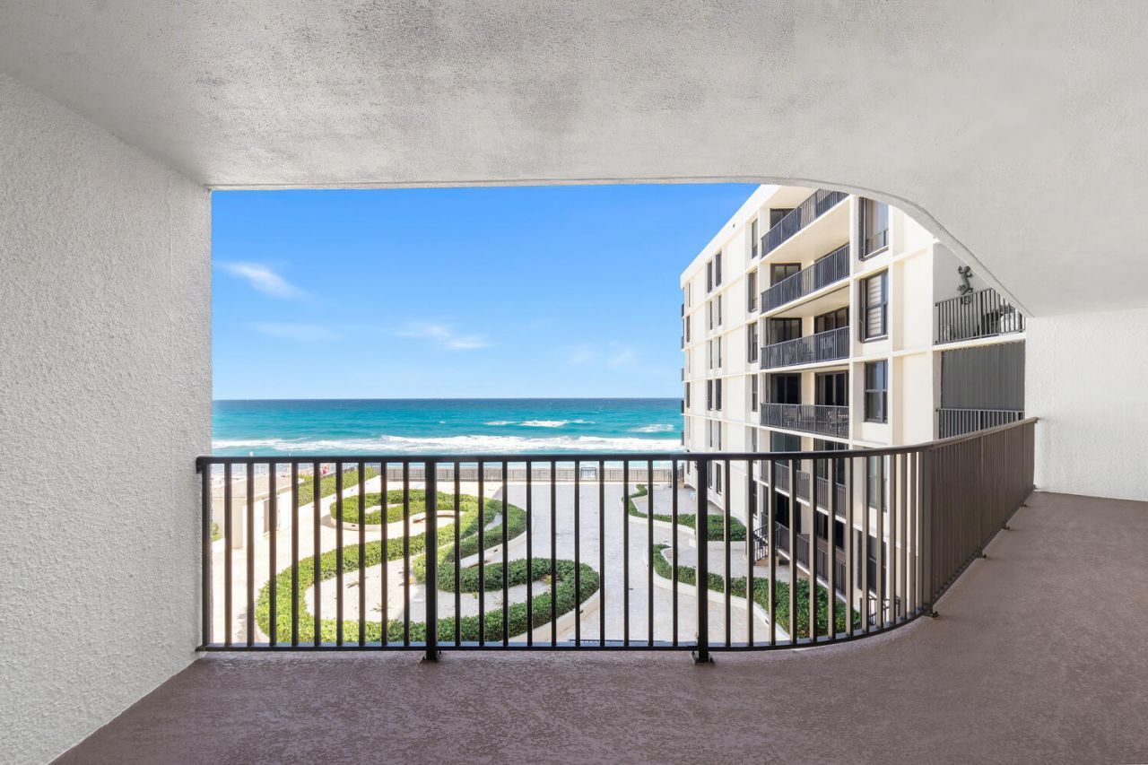 3610 S Ocean Boulevard, Unit 310, South Palm Beach, FL 33480 Photo