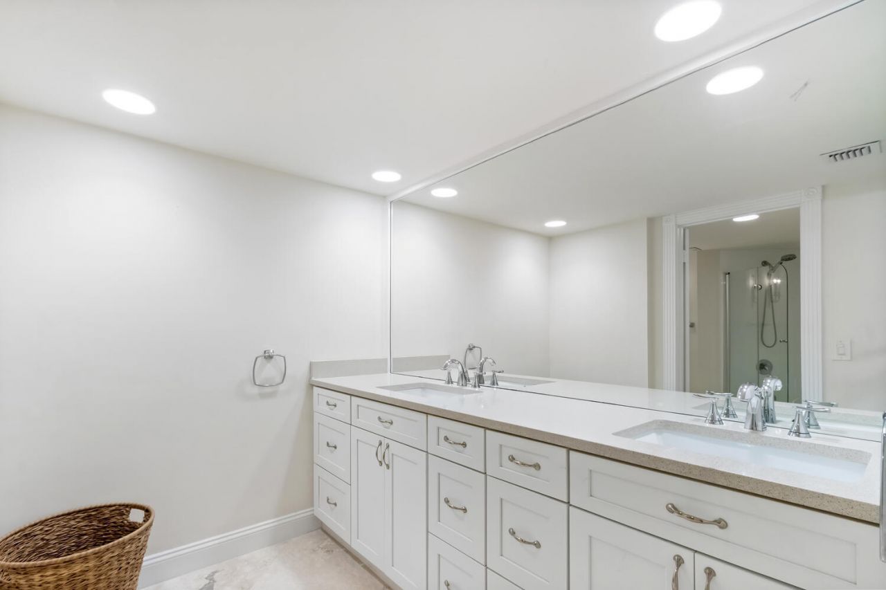 3610 S Ocean Boulevard, Unit 310, South Palm Beach, FL 33480 Photo