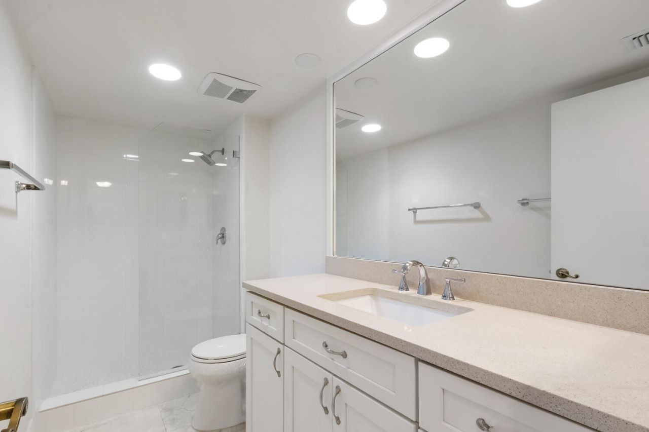 3610 S Ocean Boulevard, Unit 310, South Palm Beach, FL 33480 Photo