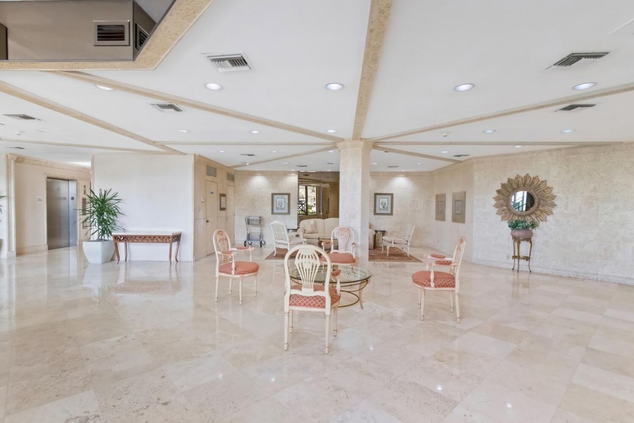 3610 S Ocean Boulevard, Unit 310, South Palm Beach, FL 33480 Photo