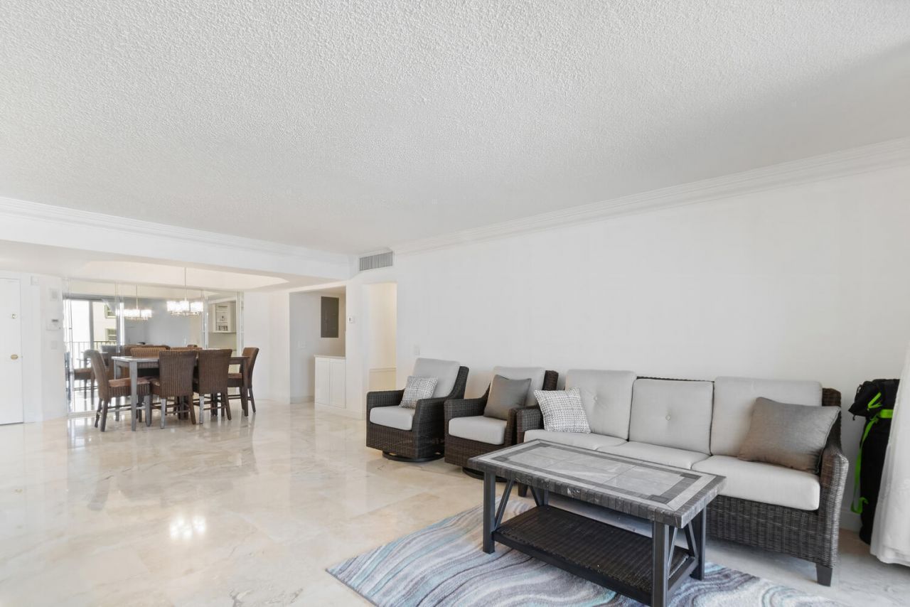 3610 S Ocean Boulevard, Unit 310, South Palm Beach, FL 33480 Photo