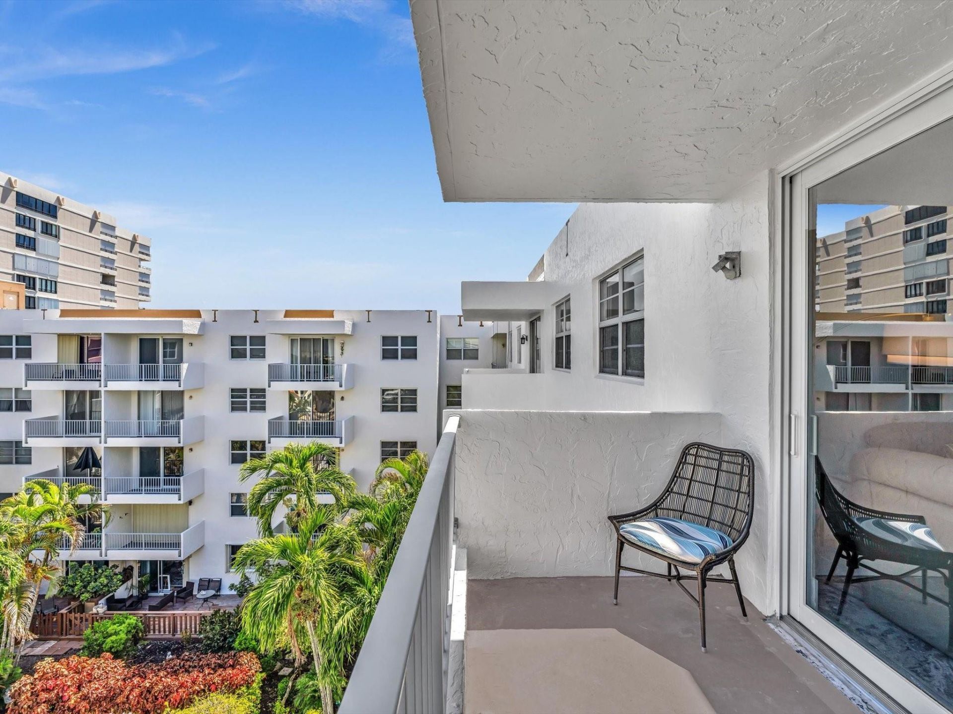 1421 S Ocean Boulevard, Unit 503, Pompano Beach, FL 33062 Photo