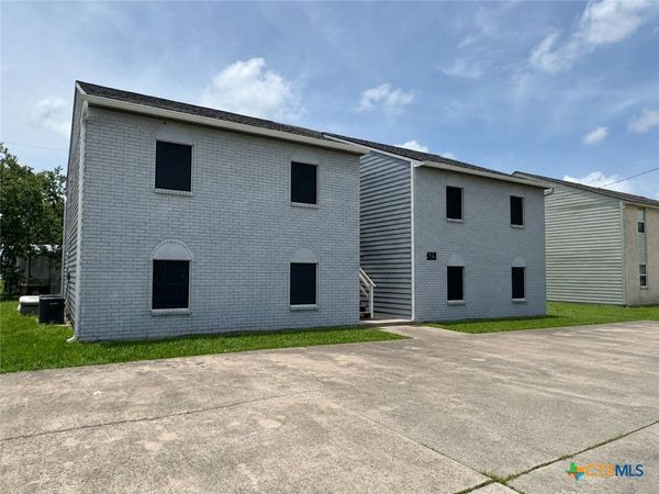 409 S Bauer Drive , Port Lavaca, TX 77979