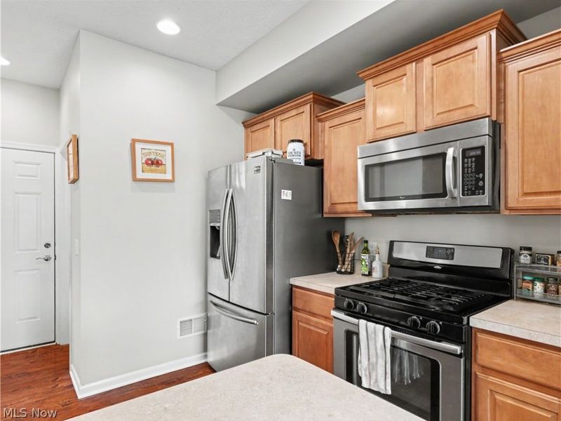 997 Croghan Way, Copley, OH 44321 Photo 8