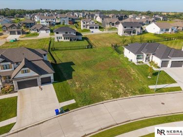 17007 Emma Street, Bennington, NE 68007