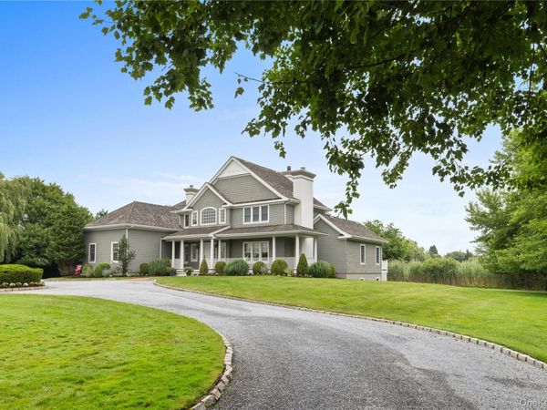 42 Jessup Lane , Westhampton Beach, NY 11978
