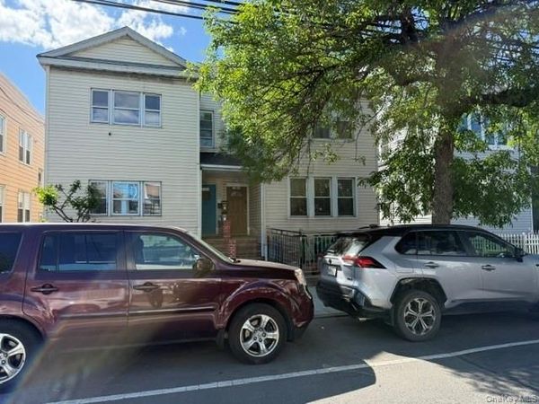 5056 47 St , Woodside, NY 11377