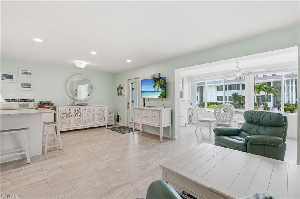 1065 Gulf Shore Blvd N, Unit 108, Naples, FL 34102 Photo