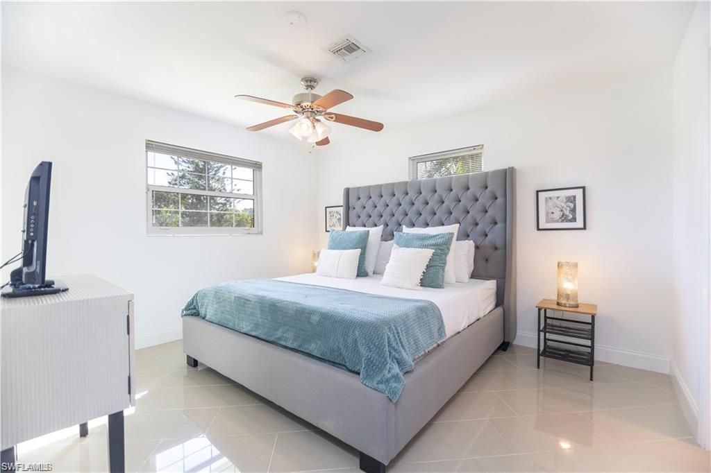 4584 San Antonio Ln , Bonita Springs, FL 34134 Photo